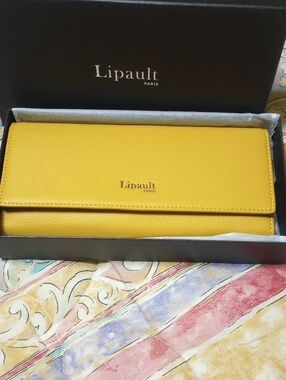 Lipault Paris Mustard Leather Flap Wallet